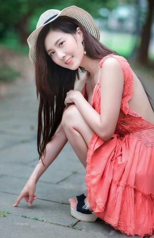 开云体育官网登入-欧洲杯全场燃爆：精彩瞬间不断刷新纪录，欧洲杯高光时刻