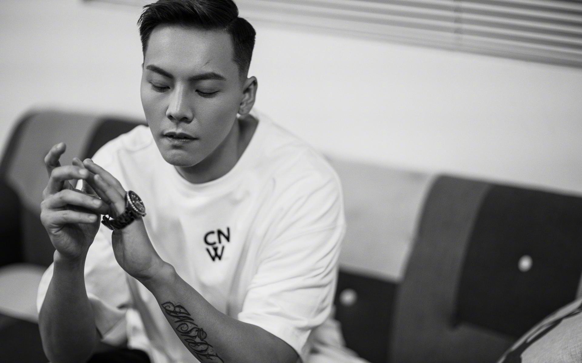 美国女子4×200米自由泳接力技术细腻,女子4×200米自由泳接力决赛全程回放